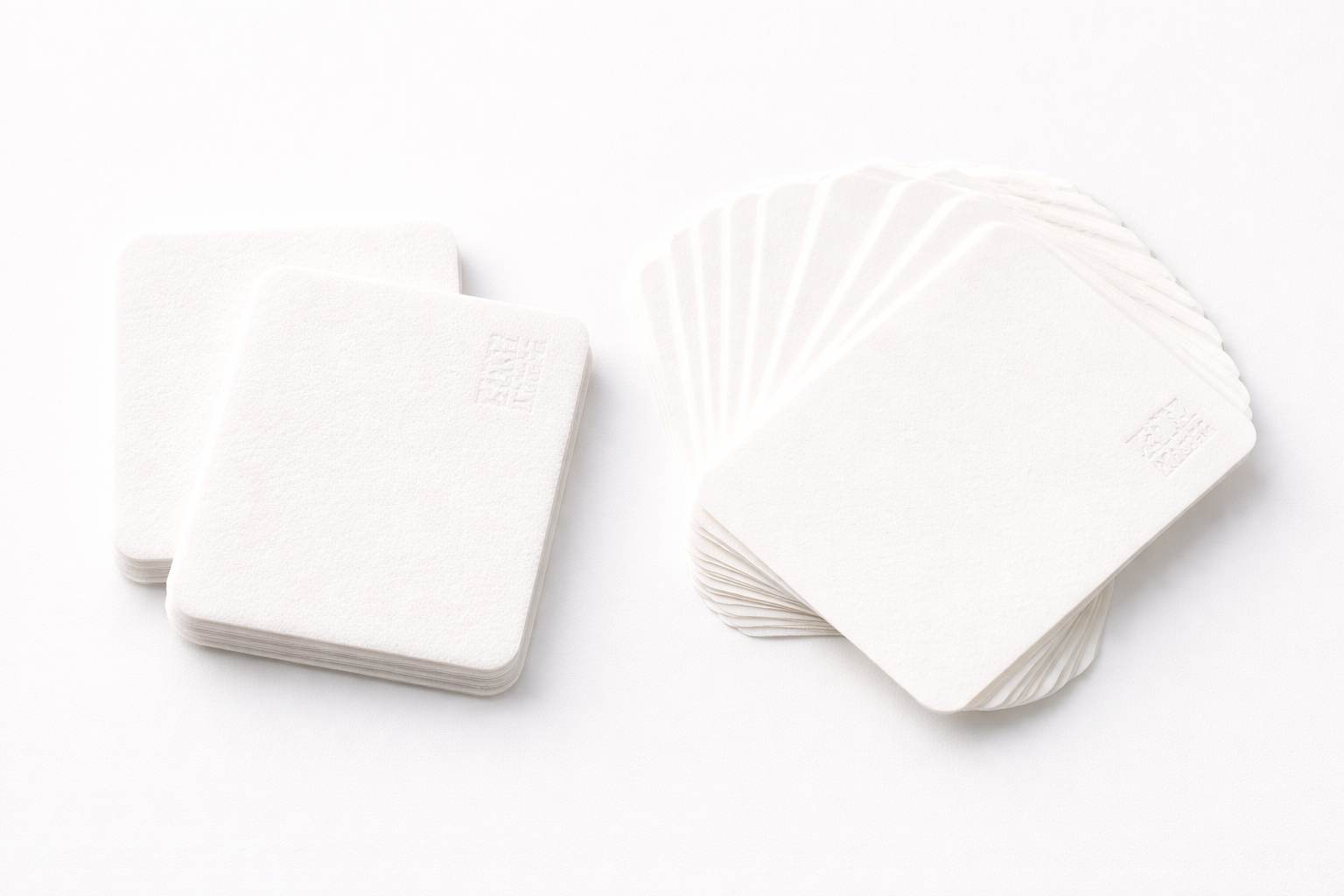 Army Painter Hydro Pack Refills contents — 50 hydration paper sheets and 2 foam pads on white surface